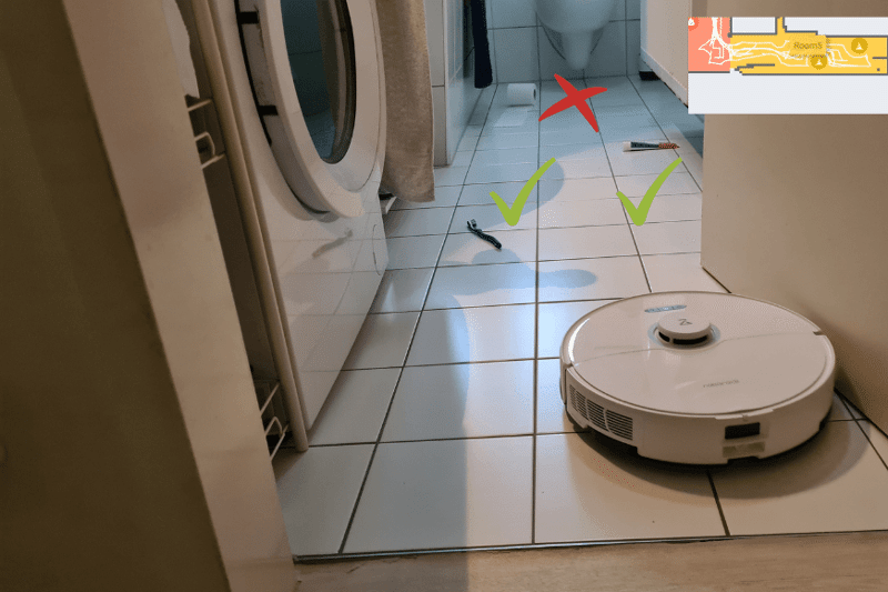 Obstacle detection of the Roborock S8 Pro Ultra for bathroom items.